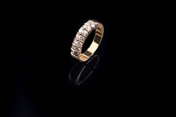 Comment personnaliser votre bague de fiançailles pour en faire une pièce unique