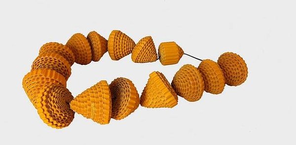 Comment trouver de l'inspiration pour vos designs de bijoux faits maison et suivre les dernières tendances ?